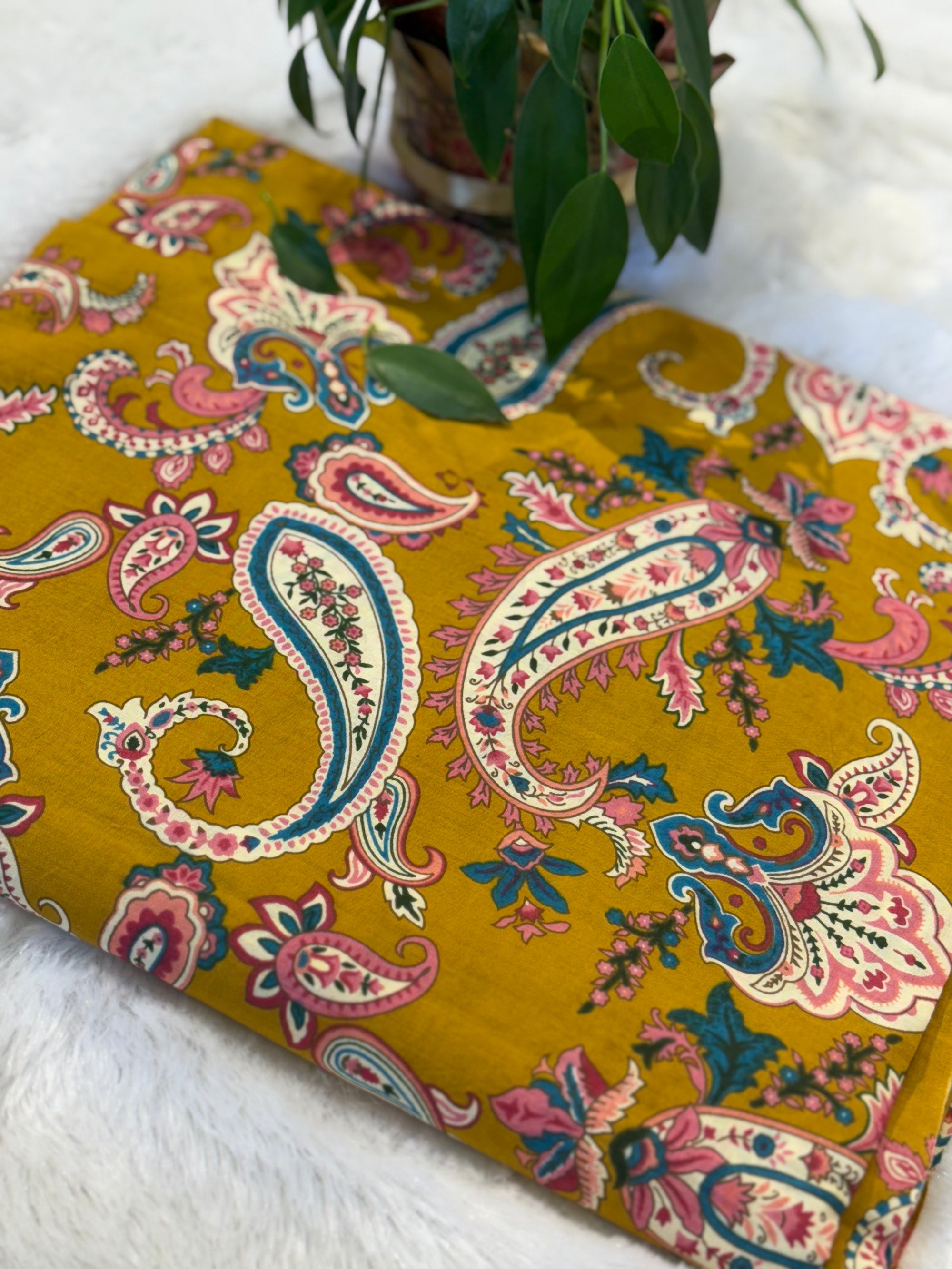 dark yellow cotton fabric with paisley pattern_012