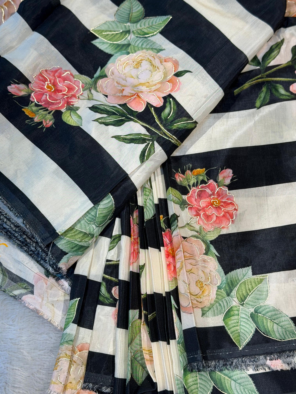 Muslin vertical stripes pattern
