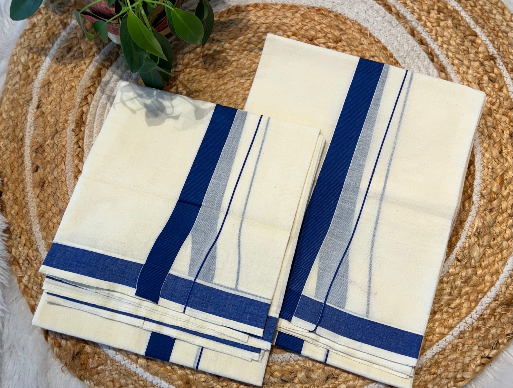 set mundu
