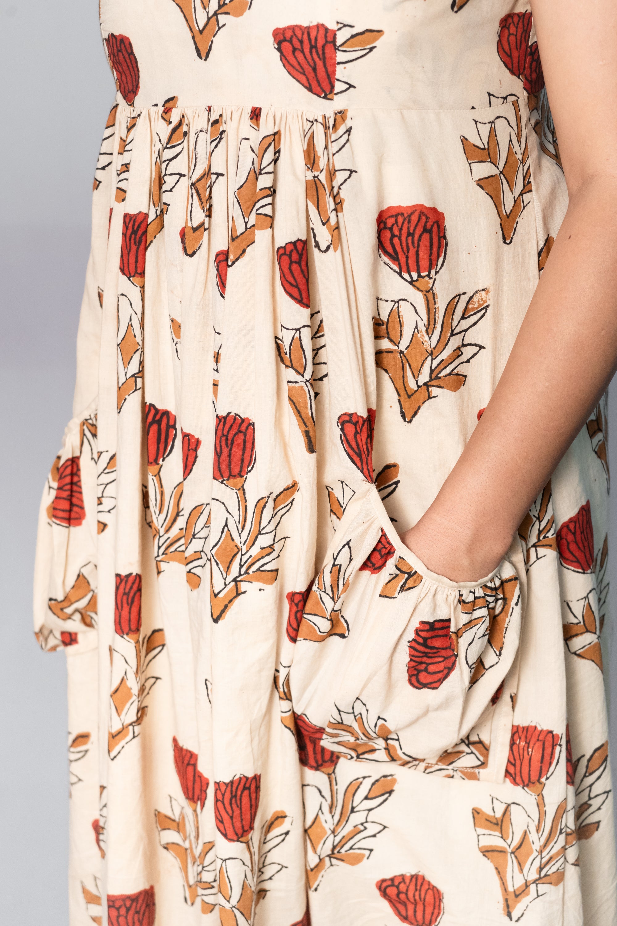 Aarohi - Beige