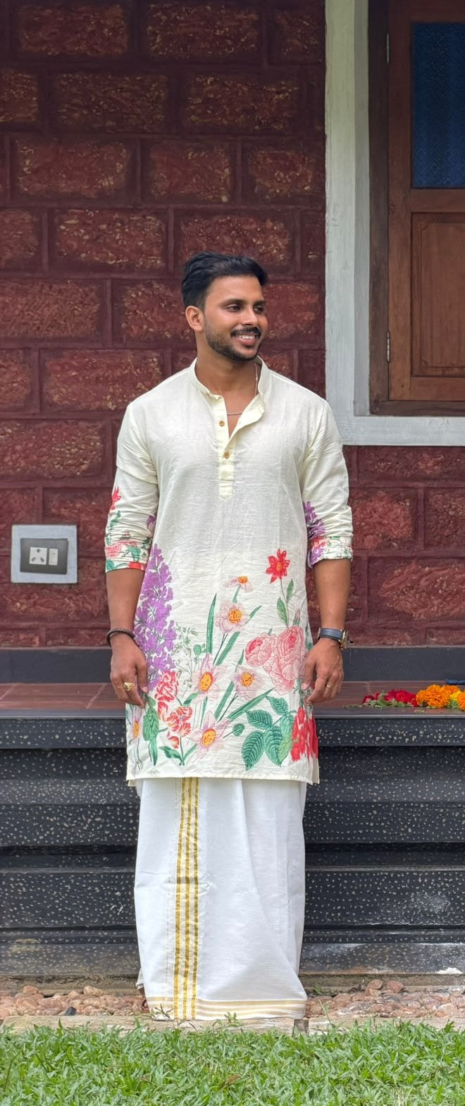 Malarvadi Men's kurta